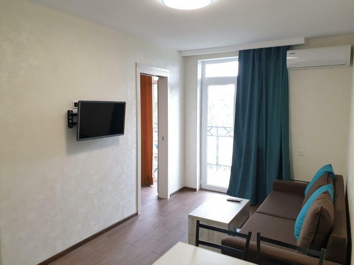 Apartment Near The Beach Batumi-Gonio المظهر الخارجي الصورة